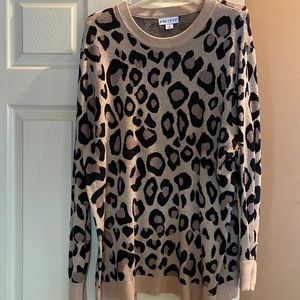 Leopard print tunic sweater